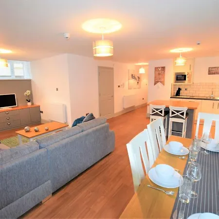 Oakfield Place - Your * Bristol