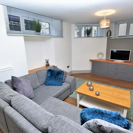Oakfield Place - Your Bristol