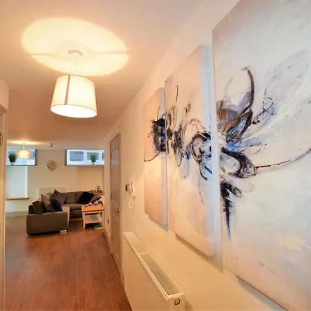 Oakfield Place - Your *